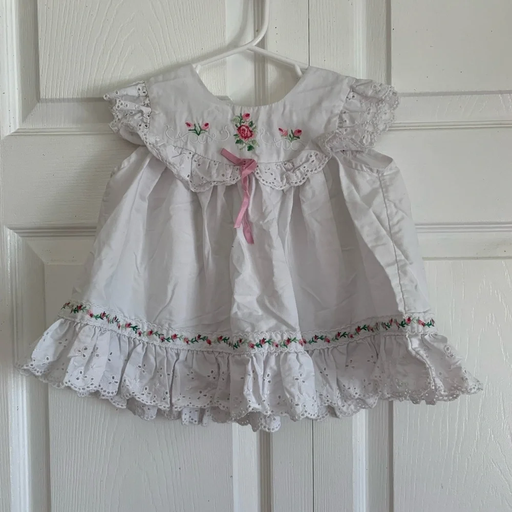 Vintage baby girl‎ white lace embroidered dress